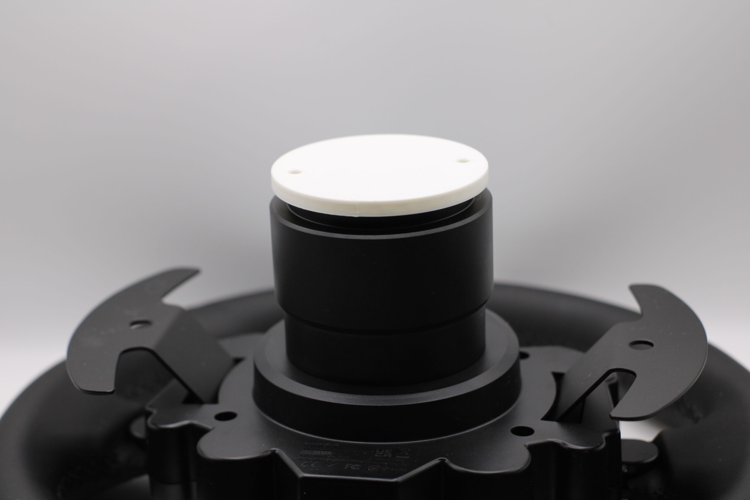 Moza Sim Racing QR Wheel Wall Mount - Image 5